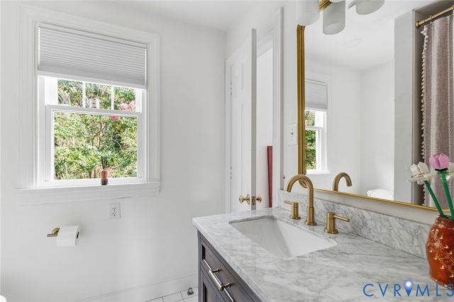 13531 W Salisbury Rd, Midlothian, VA 23113