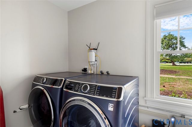 13531 W Salisbury Rd, Midlothian, VA 23113