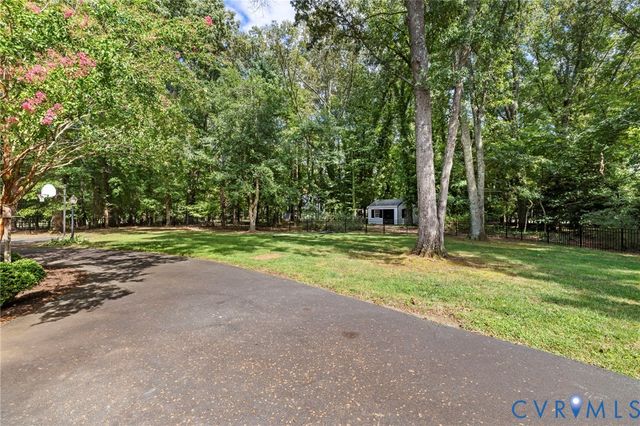 13531 W Salisbury Rd, Midlothian, VA 23113