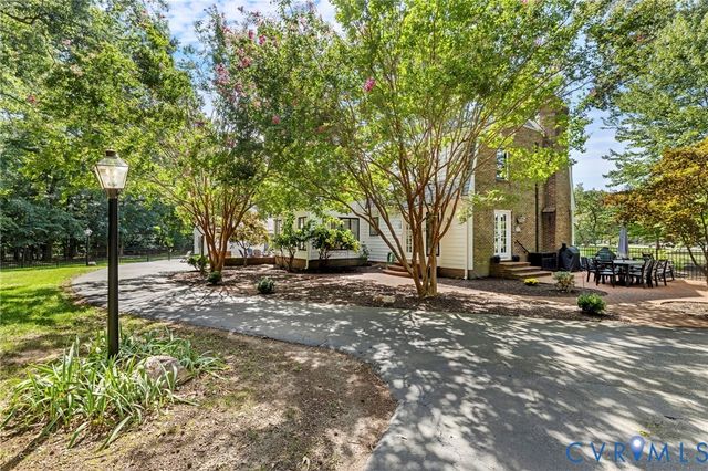 13531 W Salisbury Rd, Midlothian, VA 23113