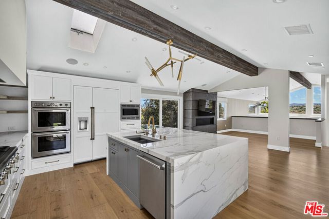 2141 Indian Springs Lane, Newport Beach, CA 92660