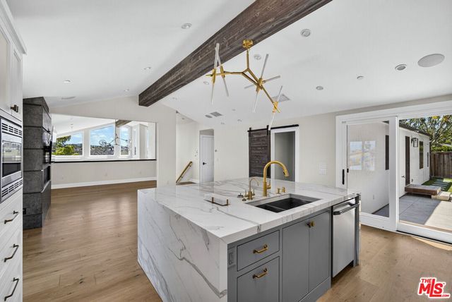 2141 Indian Springs Lane, Newport Beach, CA 92660
