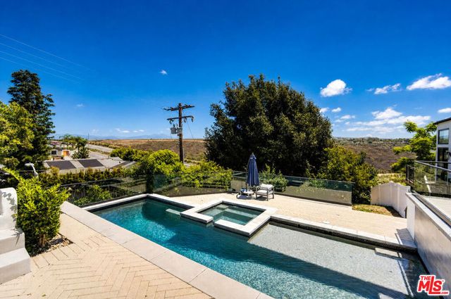 2141 Indian Springs Lane, Newport Beach, CA 92660