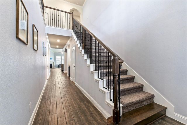 5922 Green Meadows Lane, Katy, TX 77493