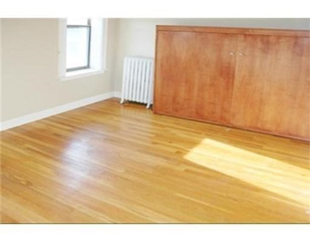 69 Park Dr 20, Boston, MA 02215