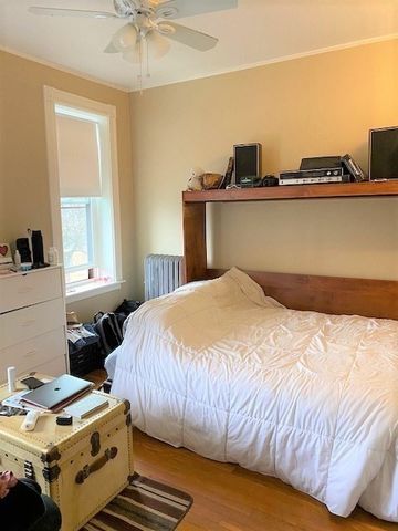 69 Park Dr 20, Boston, MA 02215