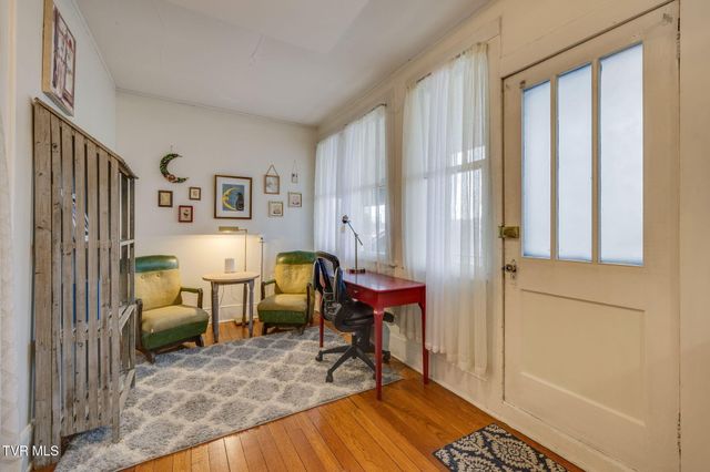 211 Johnson Street, Bristol, VA 24201