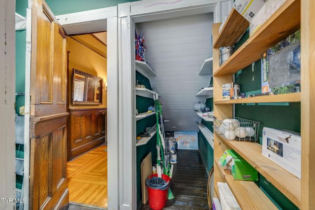 211 Johnson Street, Bristol, VA 24201