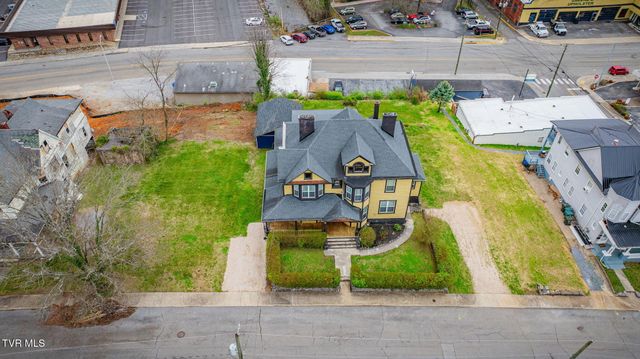 211 Johnson Street, Bristol, VA 24201