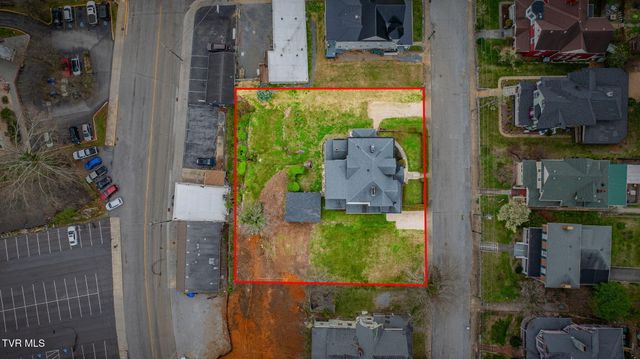 211 Johnson Street, Bristol, VA 24201