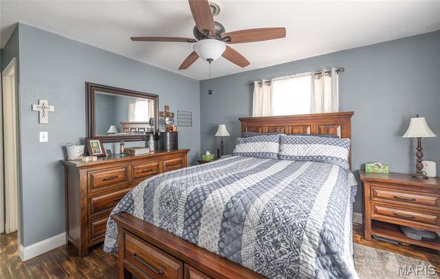 11985 State Route V, Rolla, MO 65401