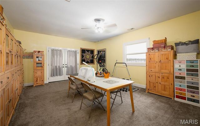 11985 State Route V, Rolla, MO 65401