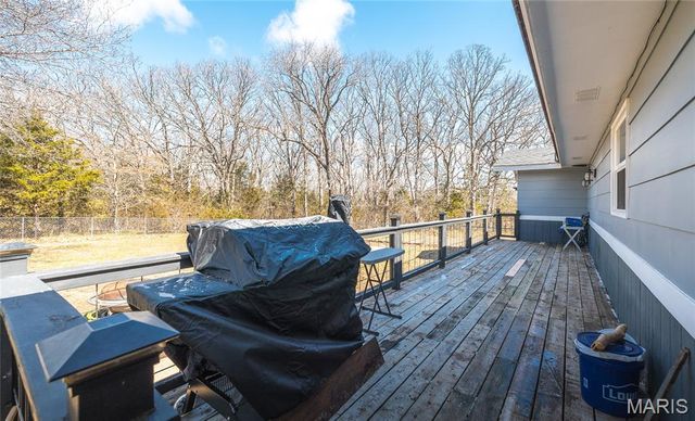 11985 State Route V, Rolla, MO 65401