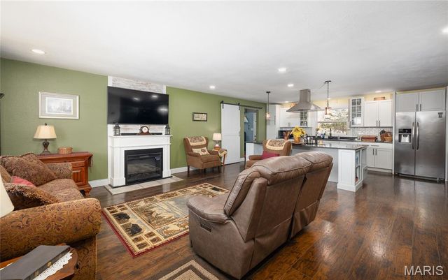 11985 State Route V, Rolla, MO 65401