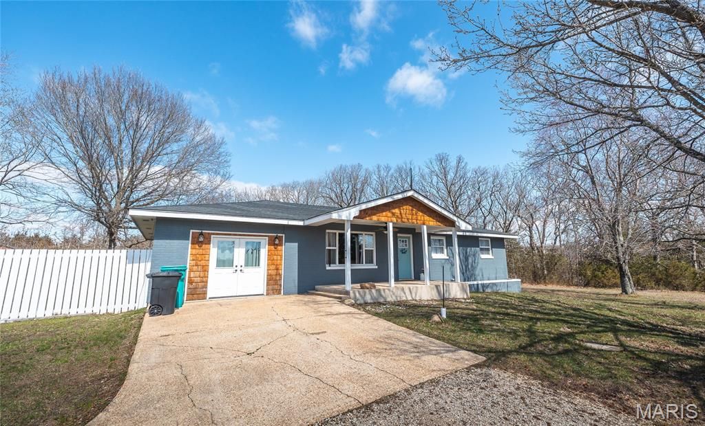 11985 State Route V, Rolla, MO 65401