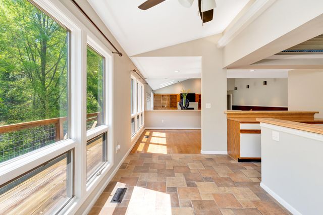 5848 N Park Road, Hixson, TN 37343