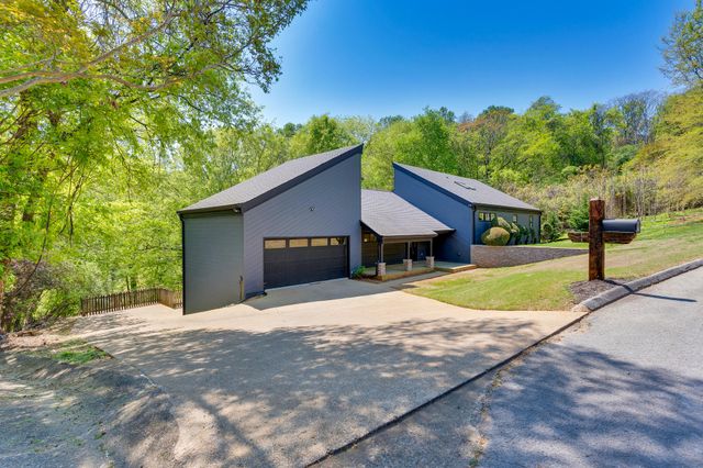 5848 N Park Road, Hixson, TN 37343