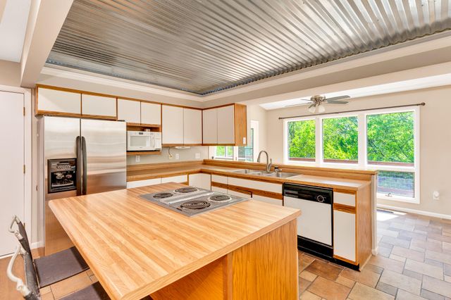 5848 N Park Road, Hixson, TN 37343
