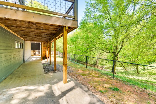 5848 N Park Road, Hixson, TN 37343
