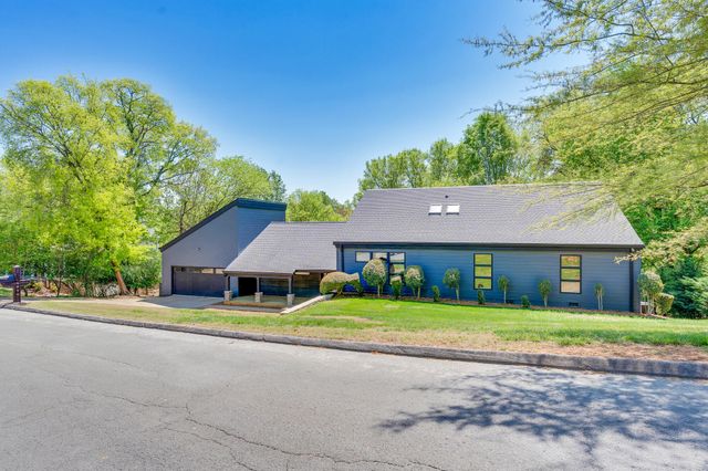 5848 N Park Road, Hixson, TN 37343