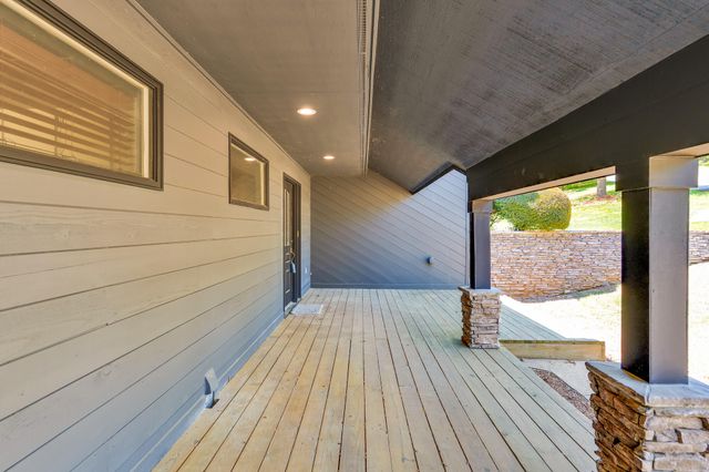 5848 N Park Road, Hixson, TN 37343
