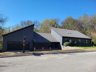 5848 N Park Road, Hixson, TN 37343