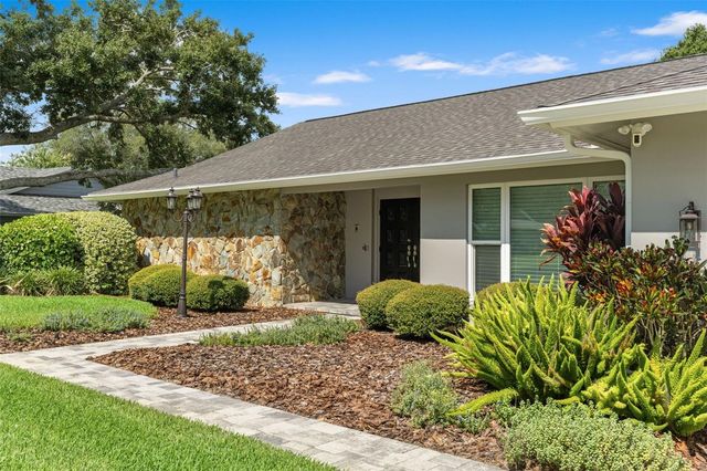 13916 MIDDLE PARK DRIVE, Tampa, FL 33624