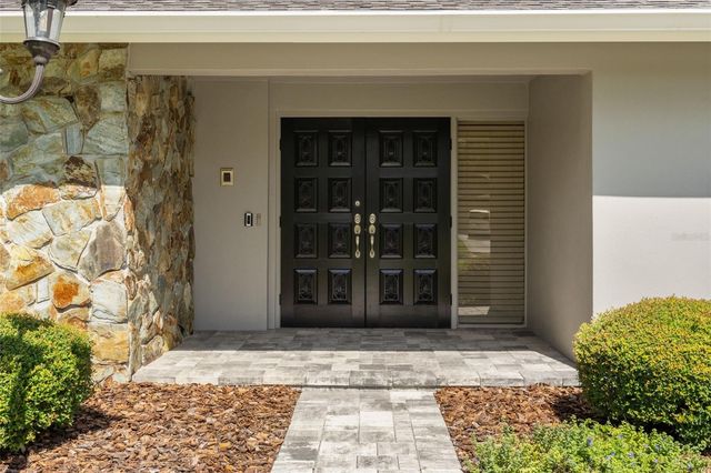13916 MIDDLE PARK DRIVE, Tampa, FL 33624
