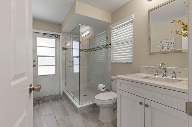 13916 MIDDLE PARK DRIVE, Tampa, FL 33624
