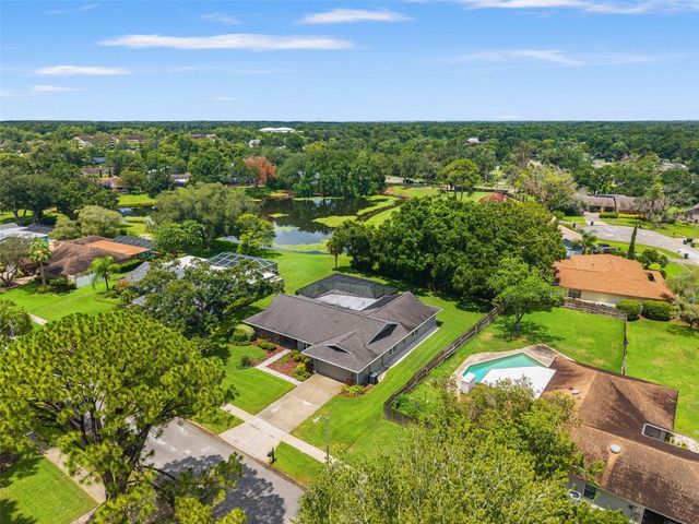 13916 MIDDLE PARK DRIVE, Tampa, FL 33624
