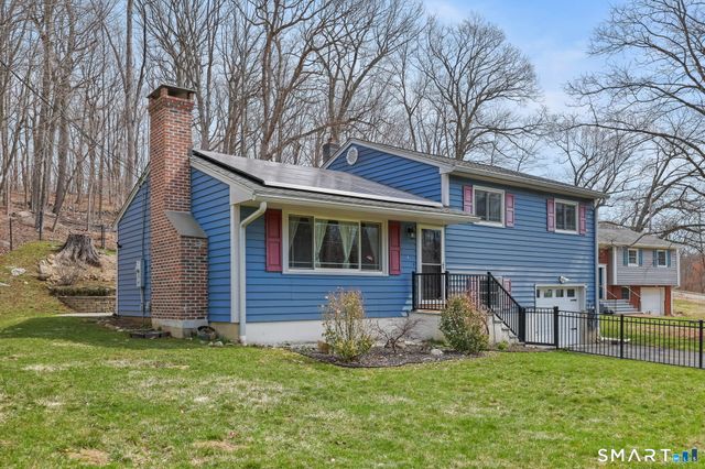 3 Mary Ann Drive, Danbury, CT 06811