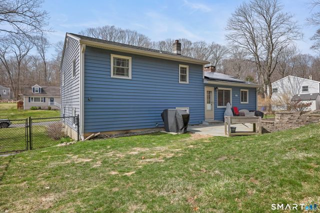 3 Mary Ann Drive, Danbury, CT 06811