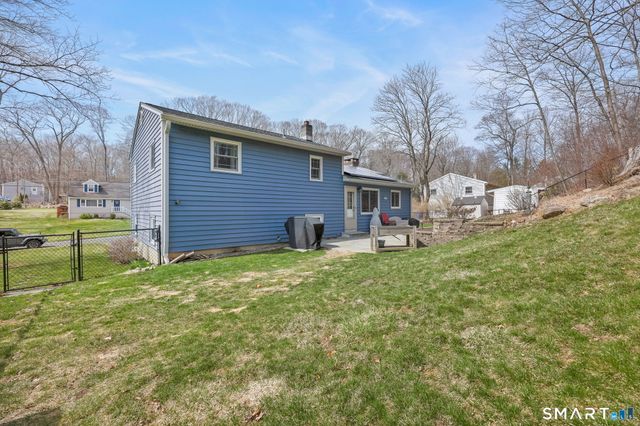 3 Mary Ann Drive, Danbury, CT 06811