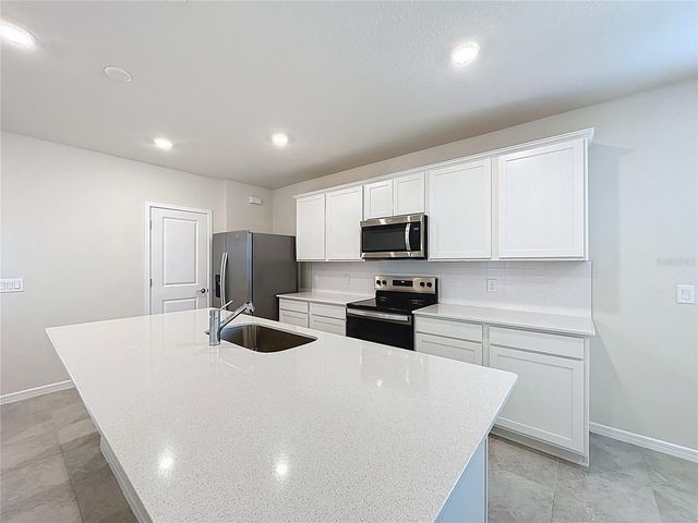 1997 TOHOQUA BOULEVARD, Kissimmee, FL 34744