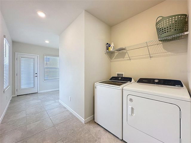 1997 TOHOQUA BOULEVARD, Kissimmee, FL 34744