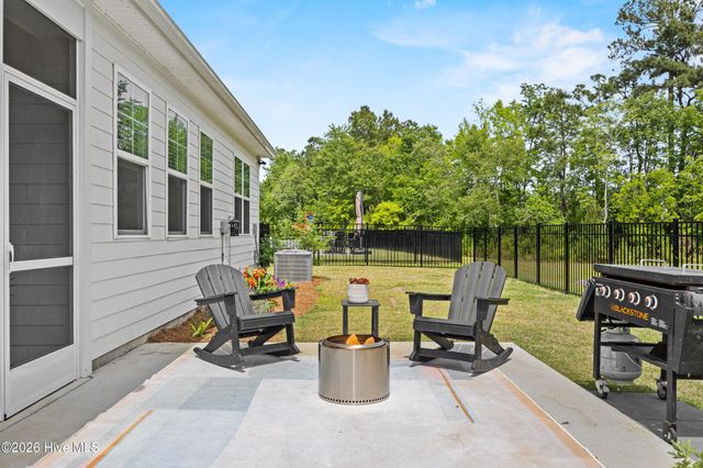 3021 Lochgreen Circle, Leland, NC 28451