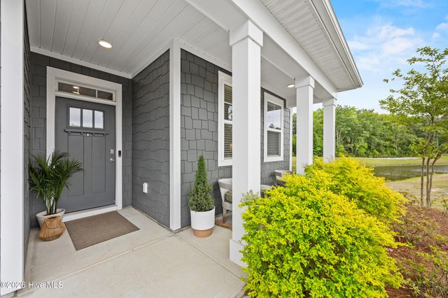 3021 Lochgreen Circle, Leland, NC 28451