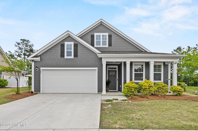 3021 Lochgreen Circle, Leland, NC 28451