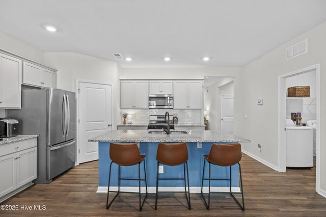 3021 Lochgreen Circle, Leland, NC 28451