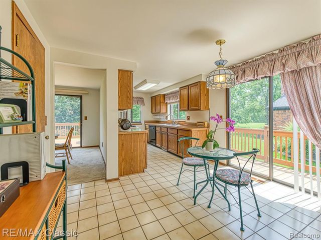 23810 Harvest Drive, Novi, MI 48375