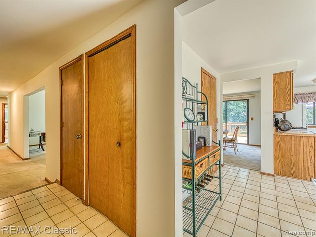 23810 Harvest Drive, Novi, MI 48375