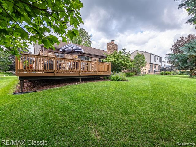 23810 Harvest Drive, Novi, MI 48375