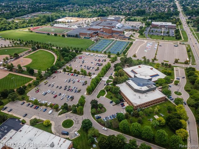 23810 Harvest Drive, Novi, MI 48375