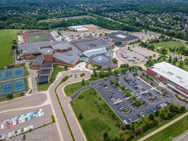 23810 Harvest Drive, Novi, MI 48375