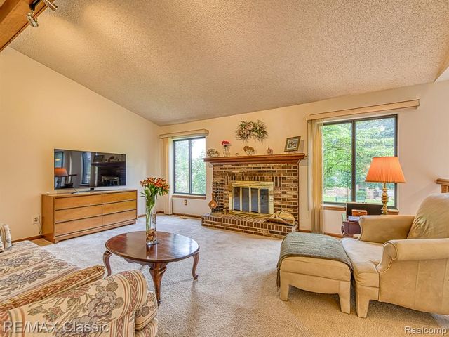 23810 Harvest Drive, Novi, MI 48375