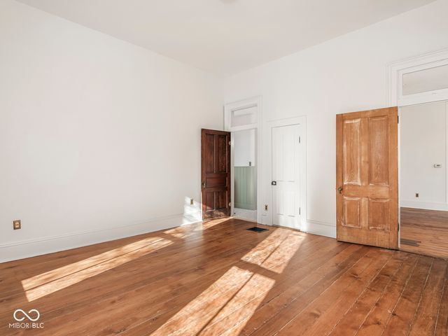 1118 E Saint Clair Street, Indianapolis, IN 46202