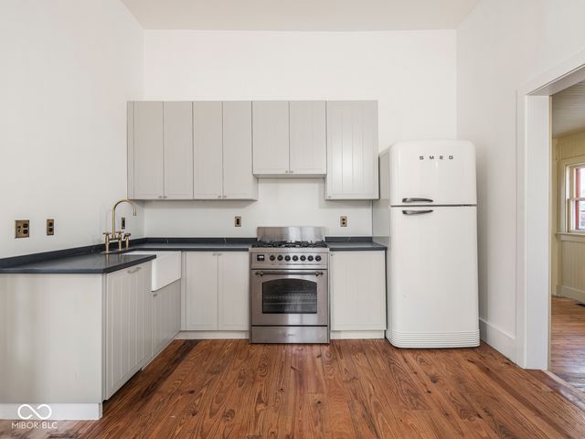 1118 E Saint Clair Street, Indianapolis, IN 46202