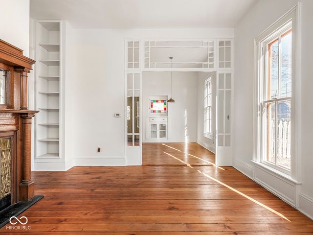 1118 E Saint Clair Street, Indianapolis, IN 46202