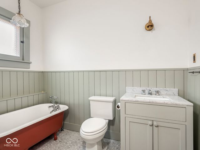 1118 E Saint Clair Street, Indianapolis, IN 46202