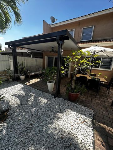 8211 NW 191st Ln 35L, Hialeah, FL 33015